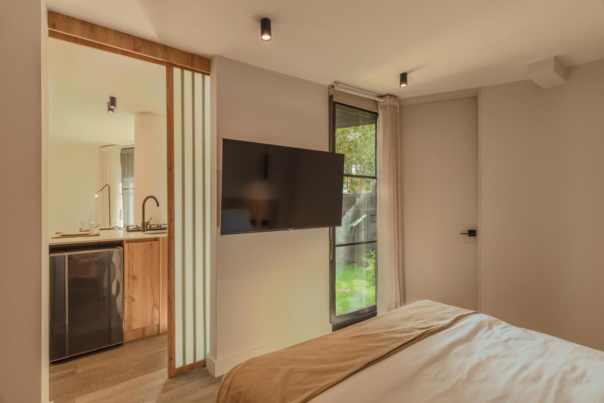 Apartment Patito Feo - Poblado Medellín Eksteriør bilde